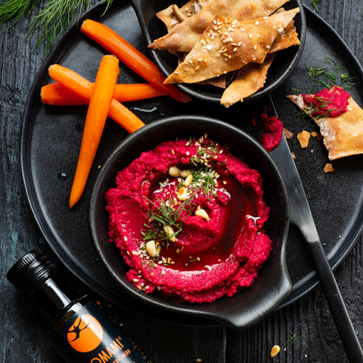 Rote-Bete-Aufstrich mit Meerrettich und Tomatenwürze