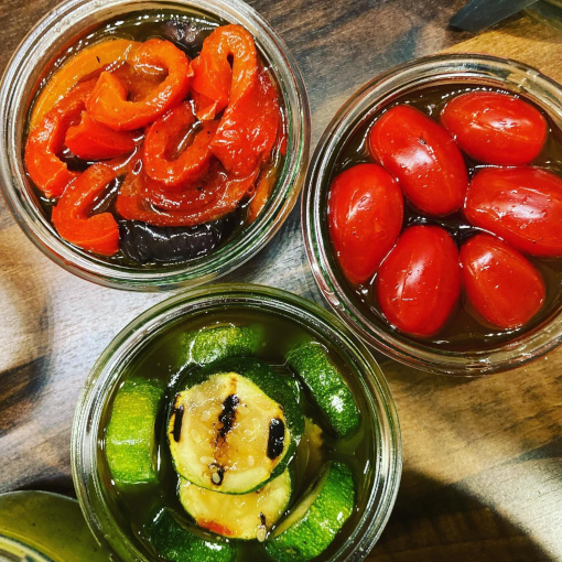 Antipasti-Gemüse mit Zucchini, Aubergine und Paprika