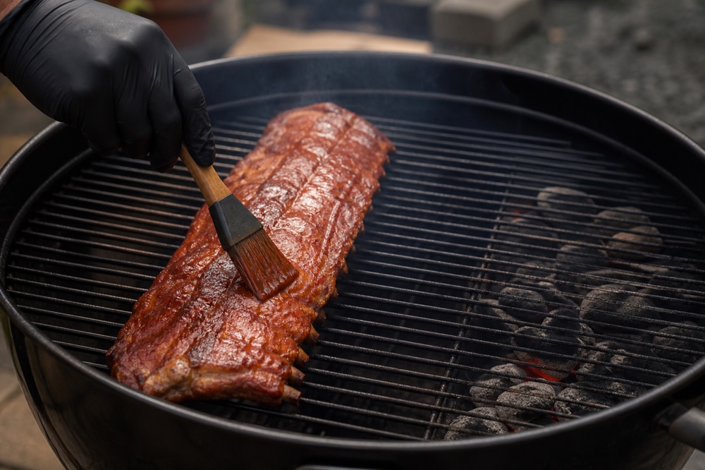 Rub, Marinade oder Sauce: Was kommt wann ans Grillgut?