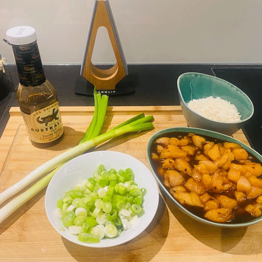 Lumi-Lumi-Hühnchen mit türkischem Reis