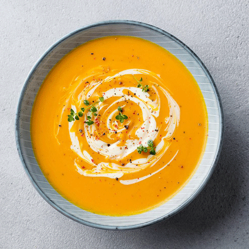 Karottensuppe mit Kokos und Ingwer-Orangencreme