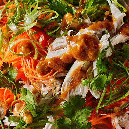 Bang Bang Hühnchen mit Erdnuss-Sesam-Dressing
